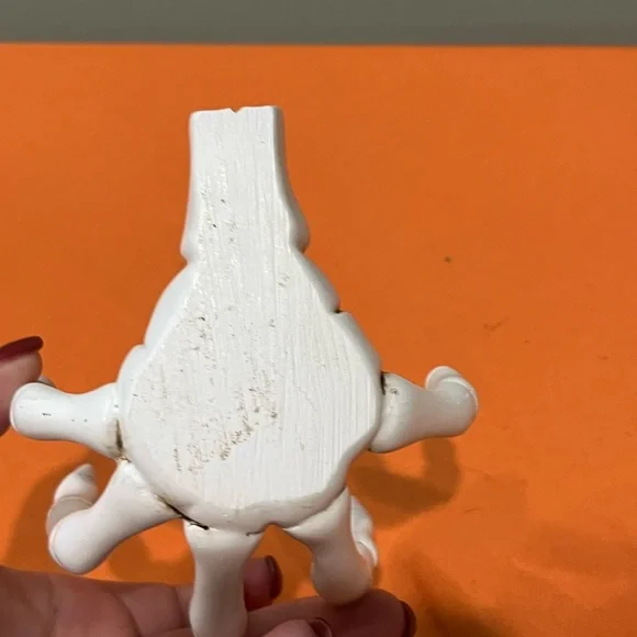 6/$25
Green Candle in Skeleton Hand Holder - Picture 7 of 13